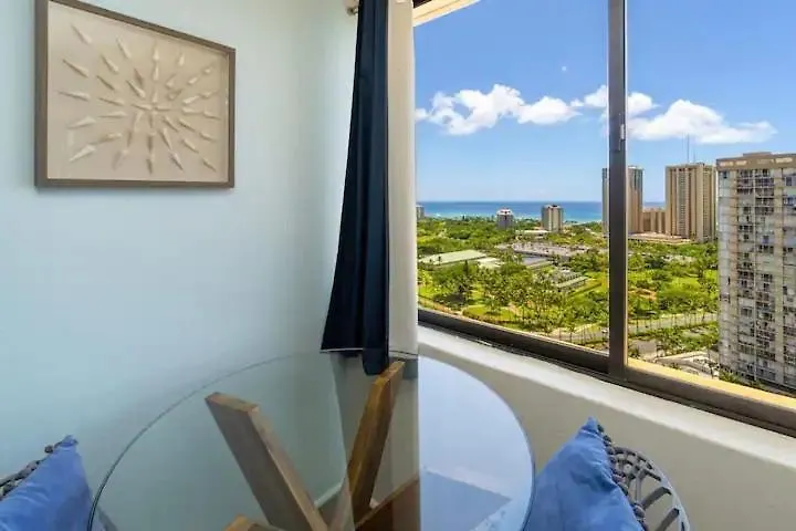 Hawaiian Monarch 2703B Condo Honolulu Apartment